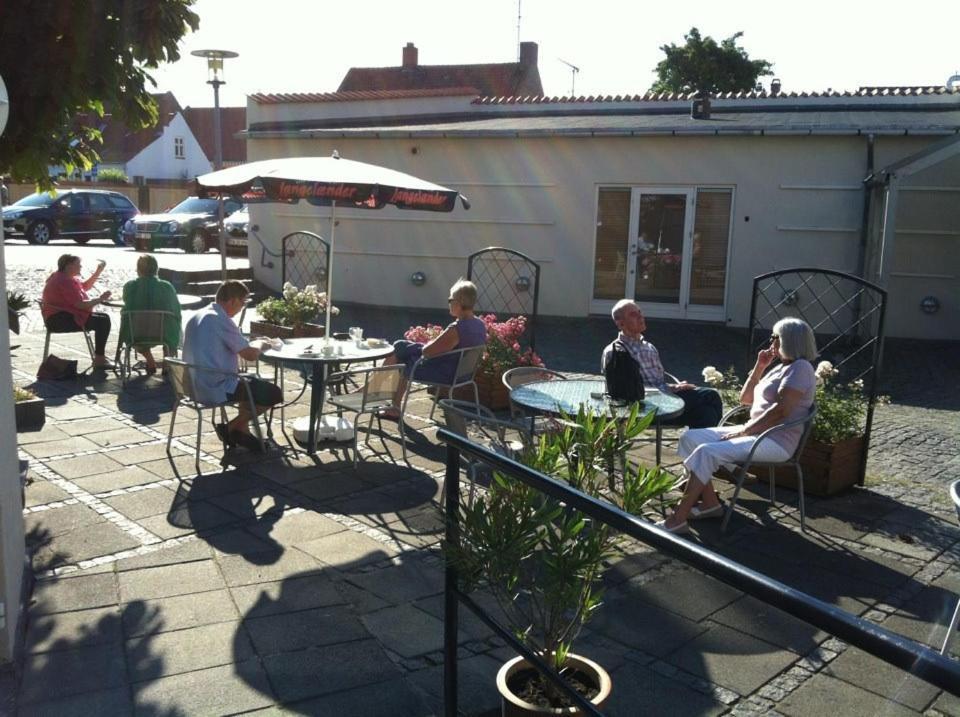 Det Lille Hotel Rønne Kültér fotó